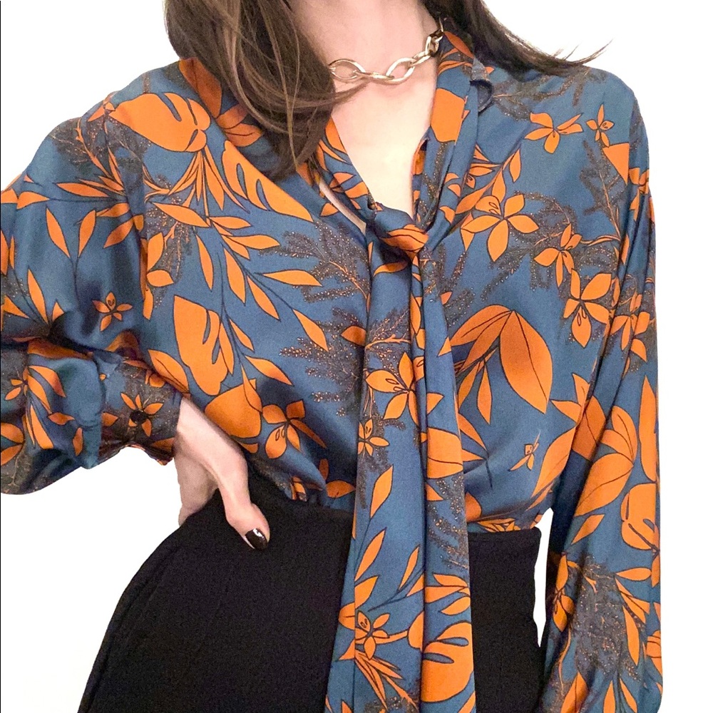 Silky abstract floral print pussy bow top